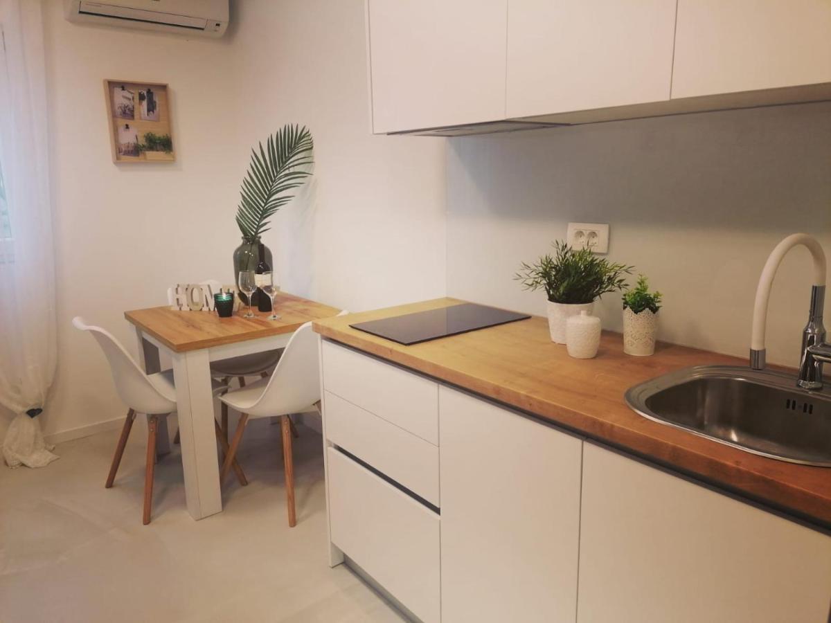 Apartmani Zoric Vodice Rum bild