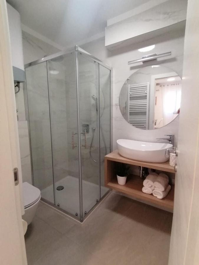 Apartmani Zoric Vodice Rum bild